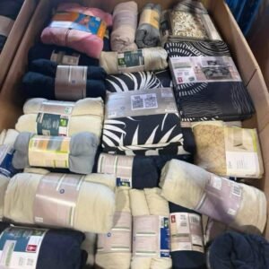 Wholesale home textile pallet with packaged blankets throws and bedding assortment