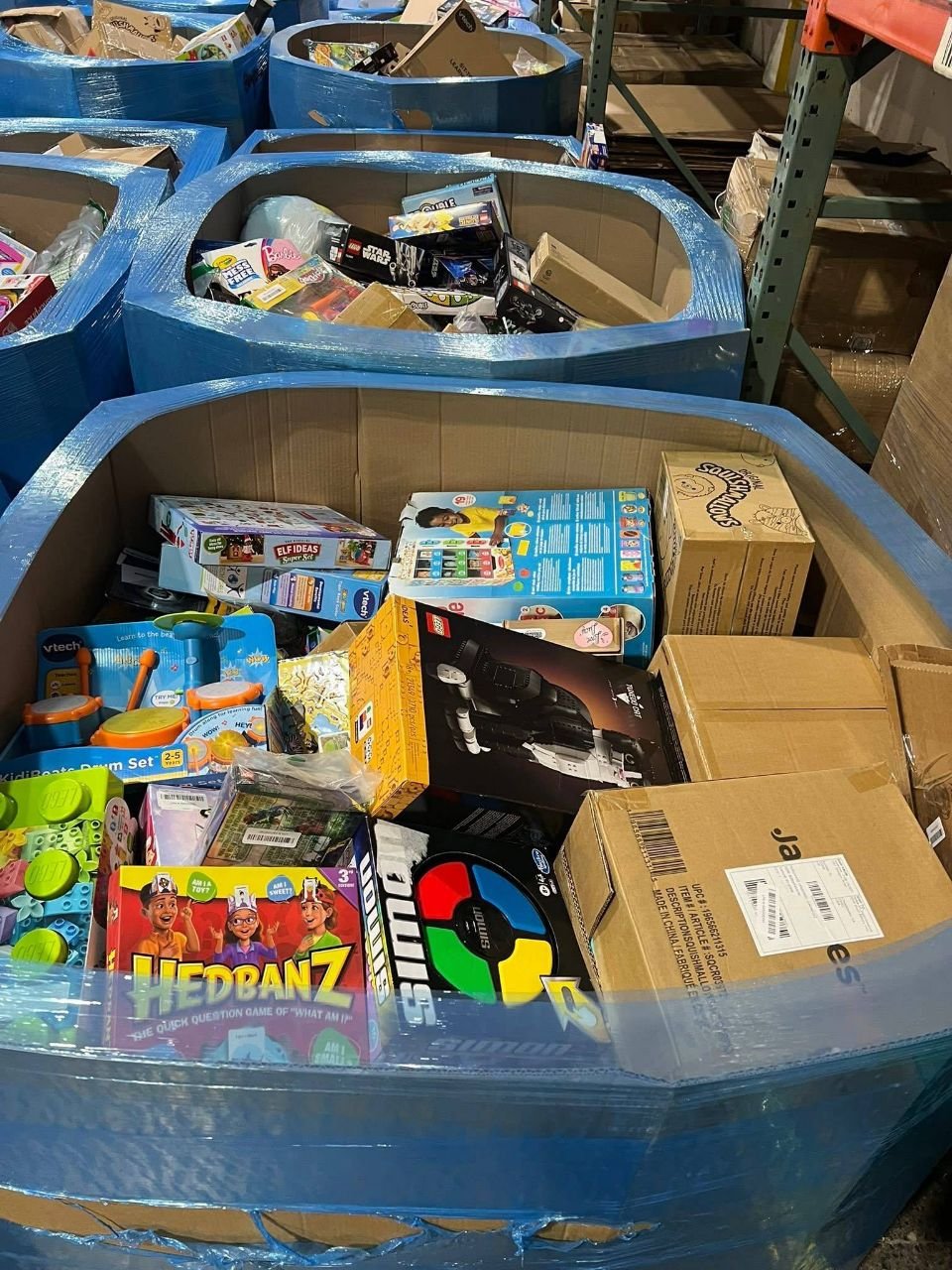 Bulk mixed toy pallets with learning games and children toys ready for resale