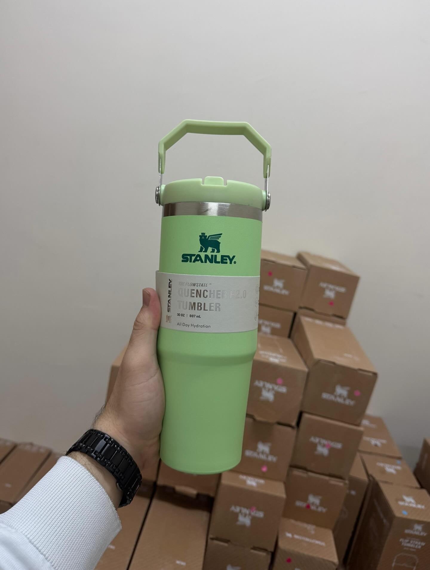 Mint green Stanley Quencher H2.0 30oz tumbler in warehouse